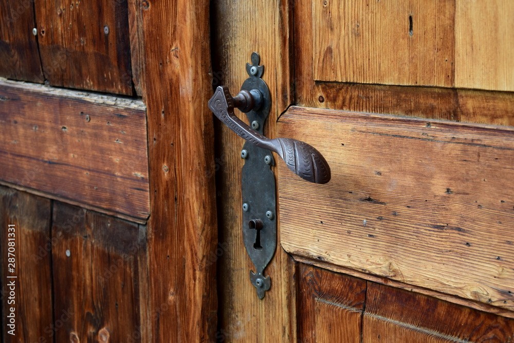 Restauro serramenti in legno Padova 